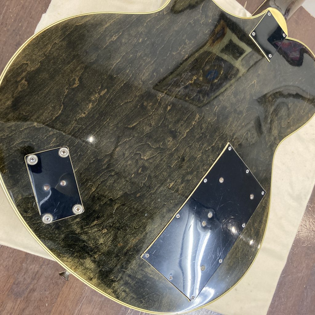Gretsch 7681 Atkins Super Axe入荷。 | Nico-nico Guitars Blog