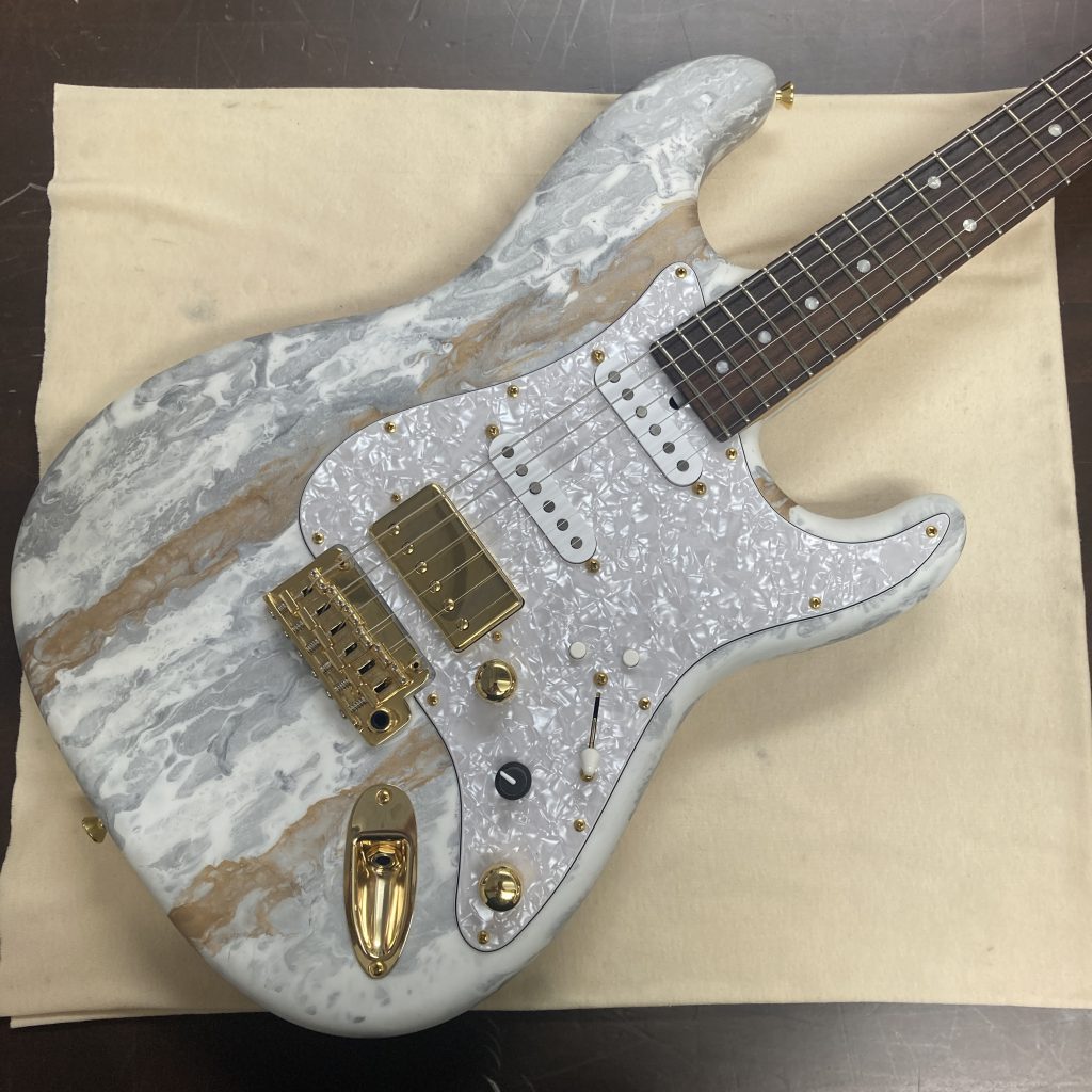 James Tyler LA Studio Classicのお話。 | Nico-nico Guitars Blog