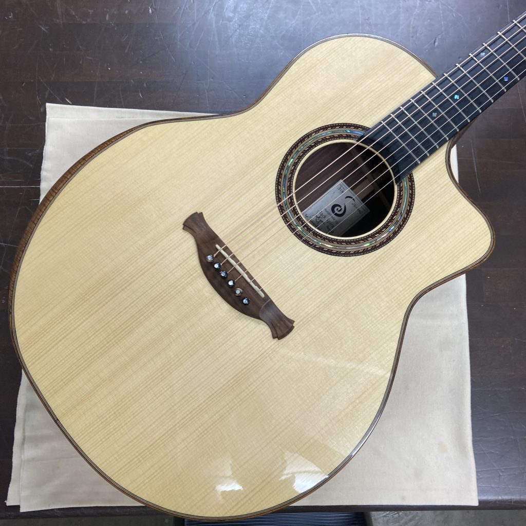ジャックスピラギターカスタムオーダー品比較的美品 ジャックスピラギターカスタムオーダー品比較的美品