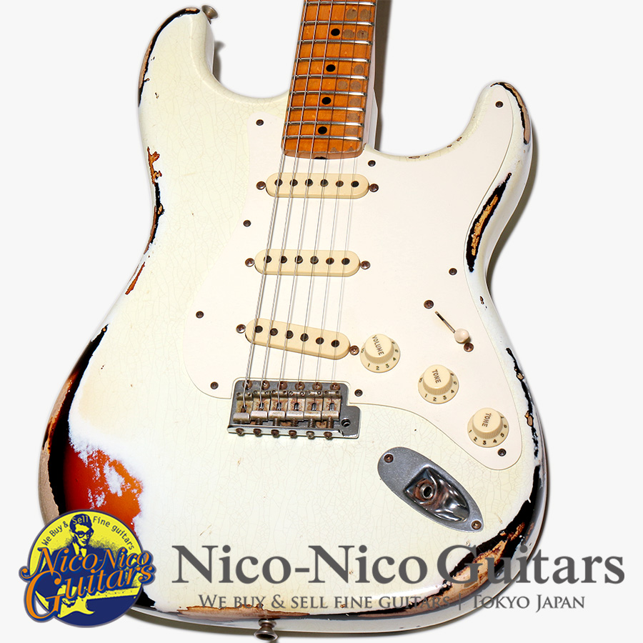 Fender Custom Shop 2015 Limited Heavy Relic Mischief Maker Stratocaster (White on Sunburst)