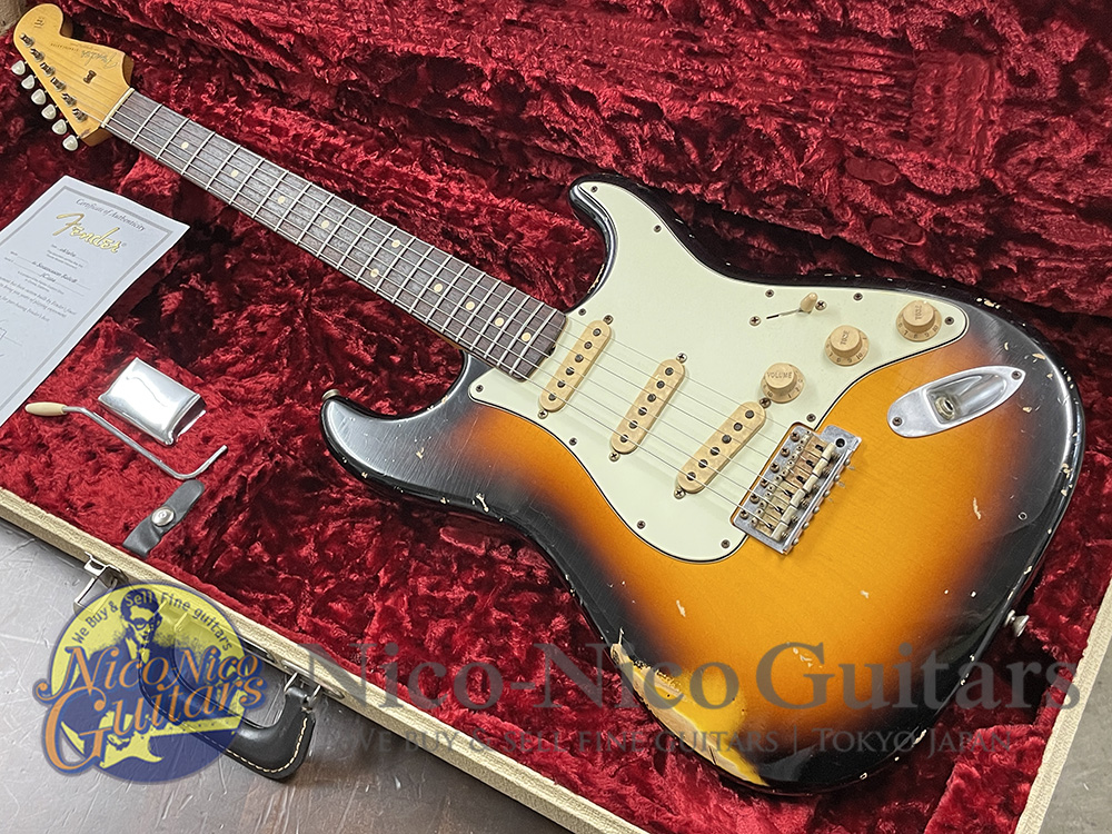 Fender Custom Shop 2009 MBS 1961 Stratocaster Relic Master Built by John Cruz (Sunburst)