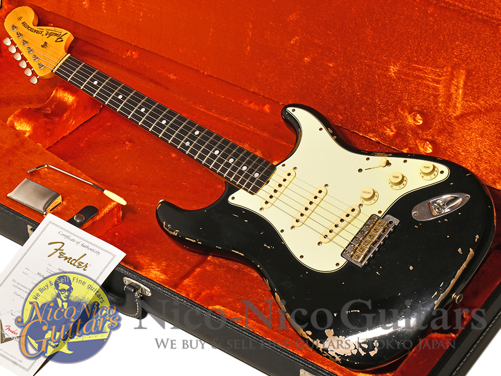 Fender Custom Shop 2013 Michael Landau 1968 Stratocaster Heavy Relic (Black)